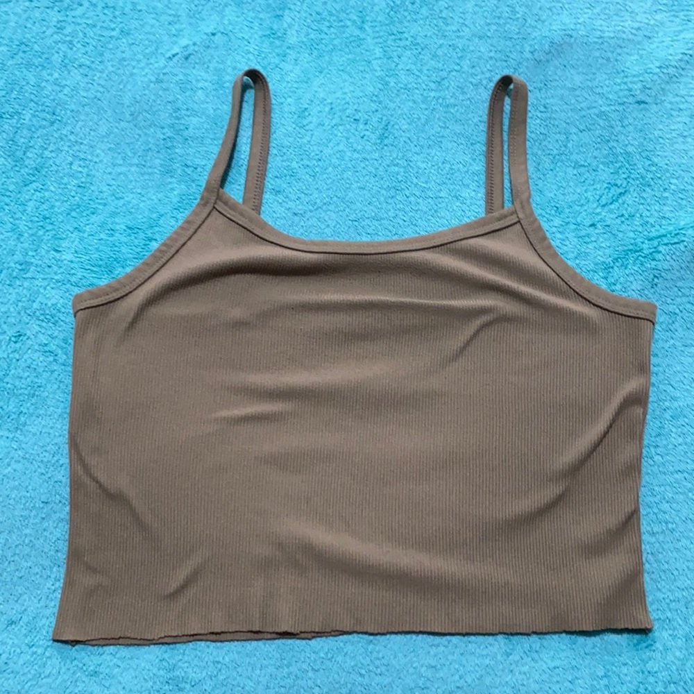 Green crop tank top